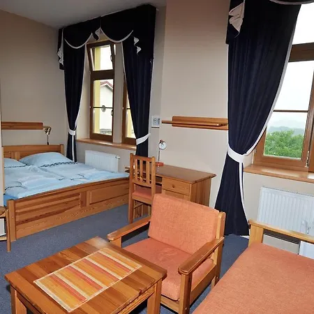 Ξενοδοχείο U Radnice Louny